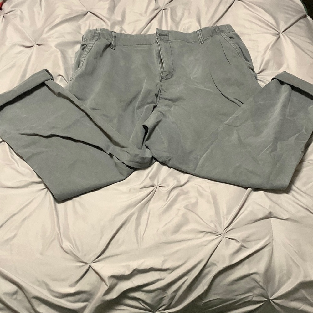 Old Navy Capri Pants.